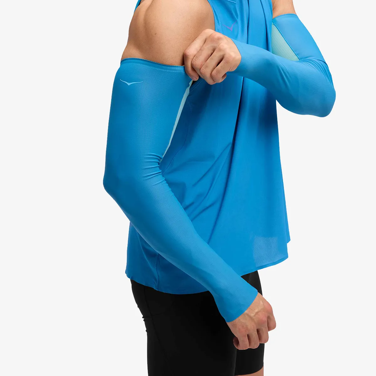 HOKA MANECI Airolite Arm Sleeves 