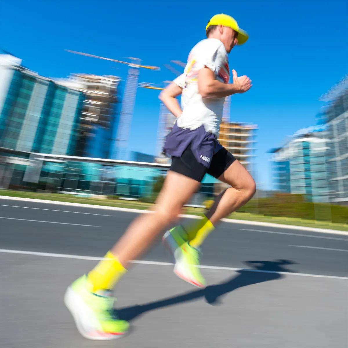 HOKA TRICOU Race Day Short Sleeve 