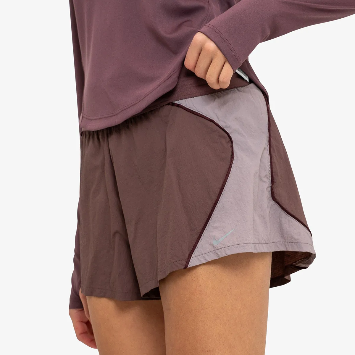 NIKE PANTALONI SCURTI W NK SWIFT UV RPL HR SHORT NV 