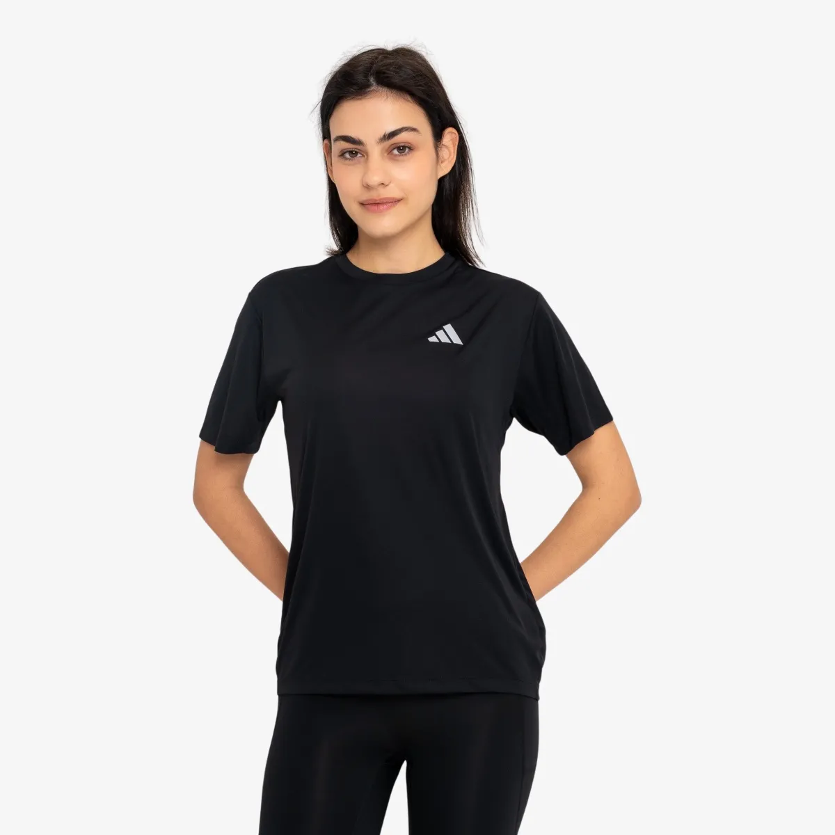 ADIDAS TRICOU Run Ess Tee W 